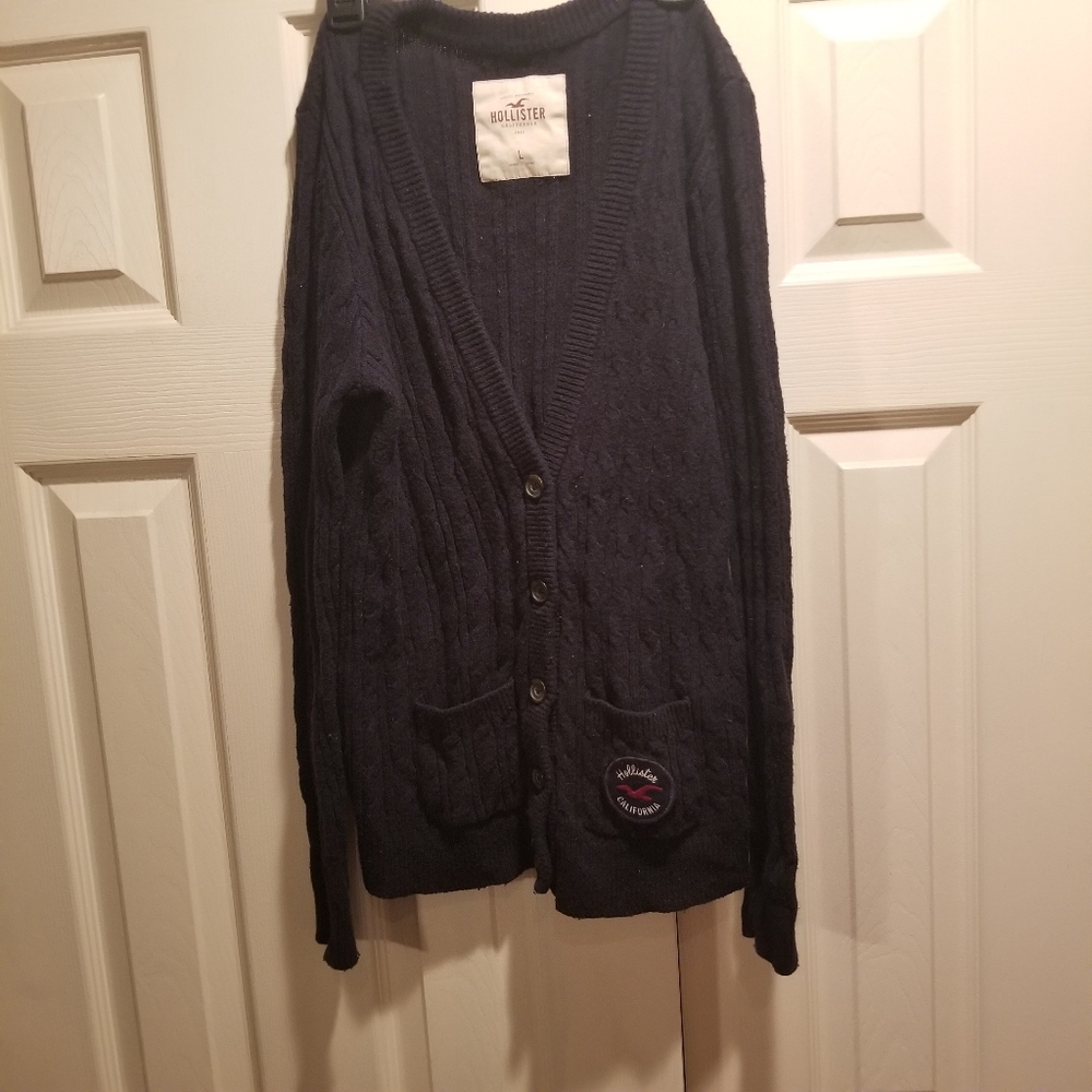 Hollister sweater